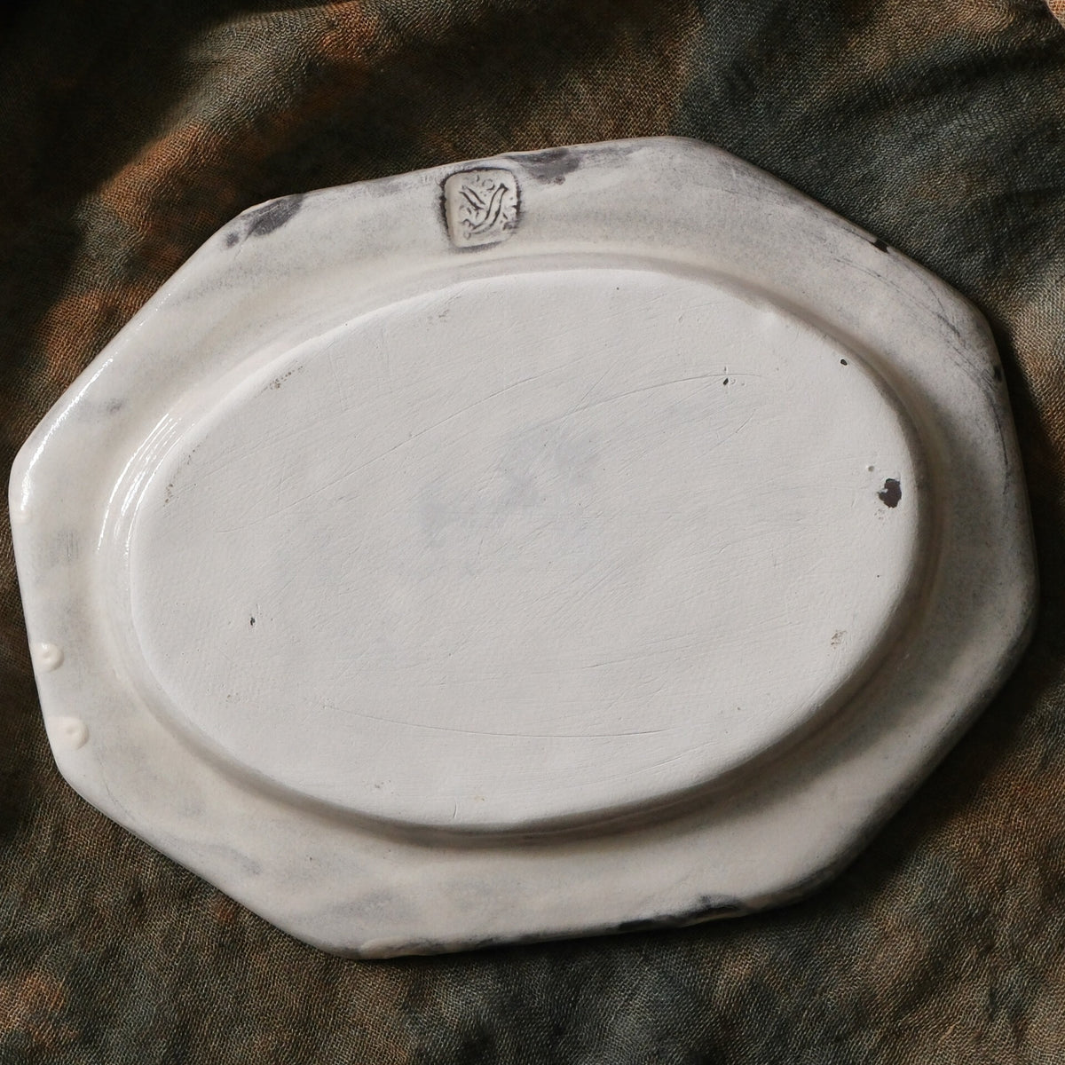 Nagahama Yukiko octagonal plate / main course plate / breakfast plate / western plate