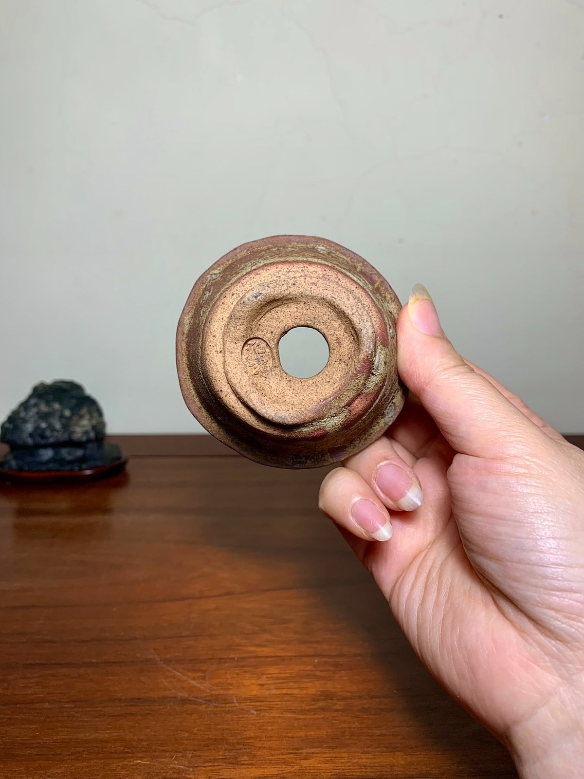 Tani Motohisa Hand-Pinched Round Pot with Outer Rim