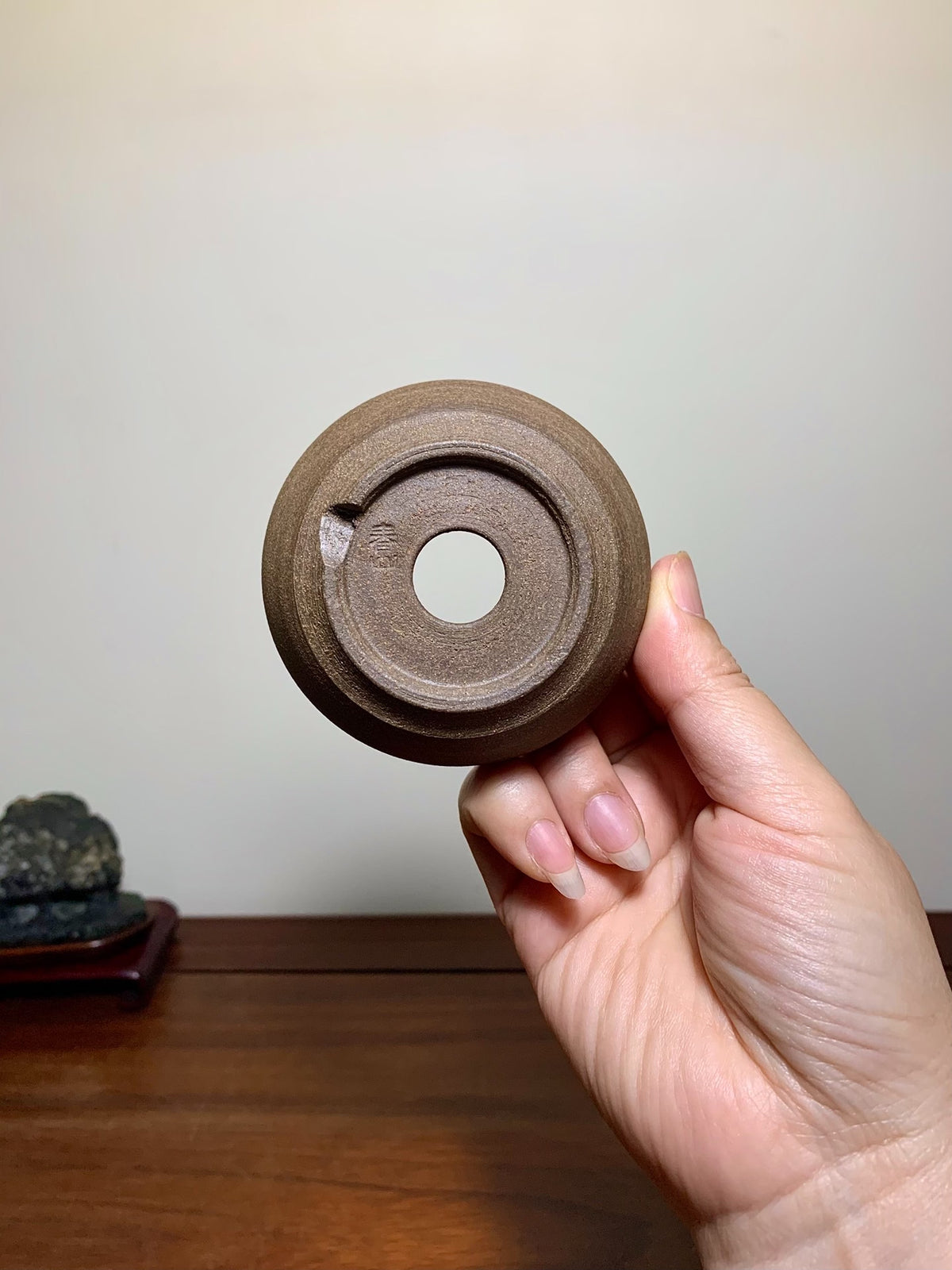 Man'kō Shūzan Cut-Foot Round Pot