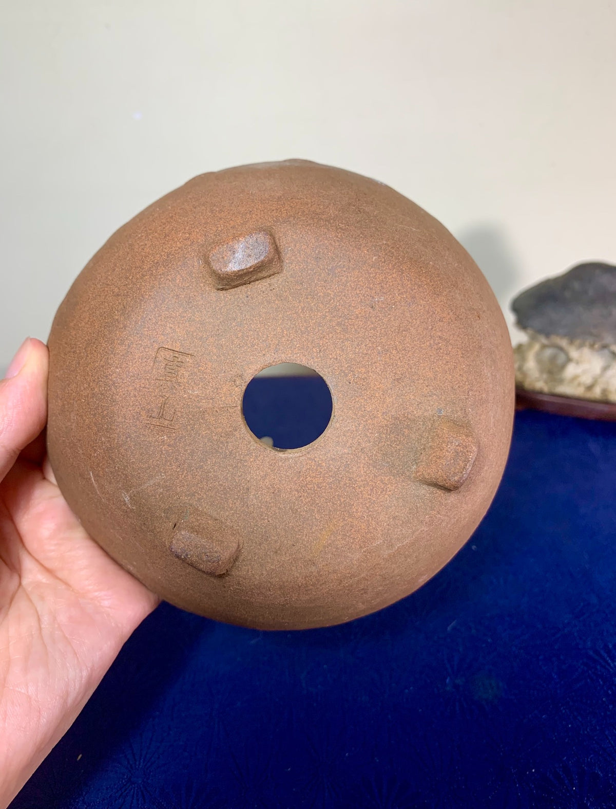 Shinshin Hand-Pinched Nanban-Fired Small Round Pot