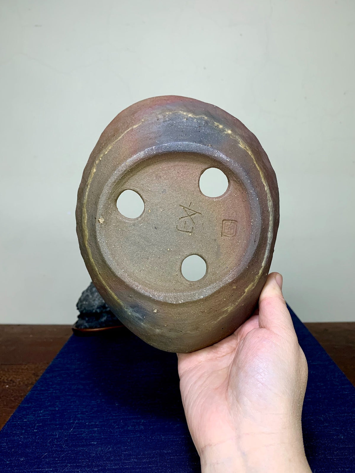 Echizen Bunsan Irregular Nanban Pot