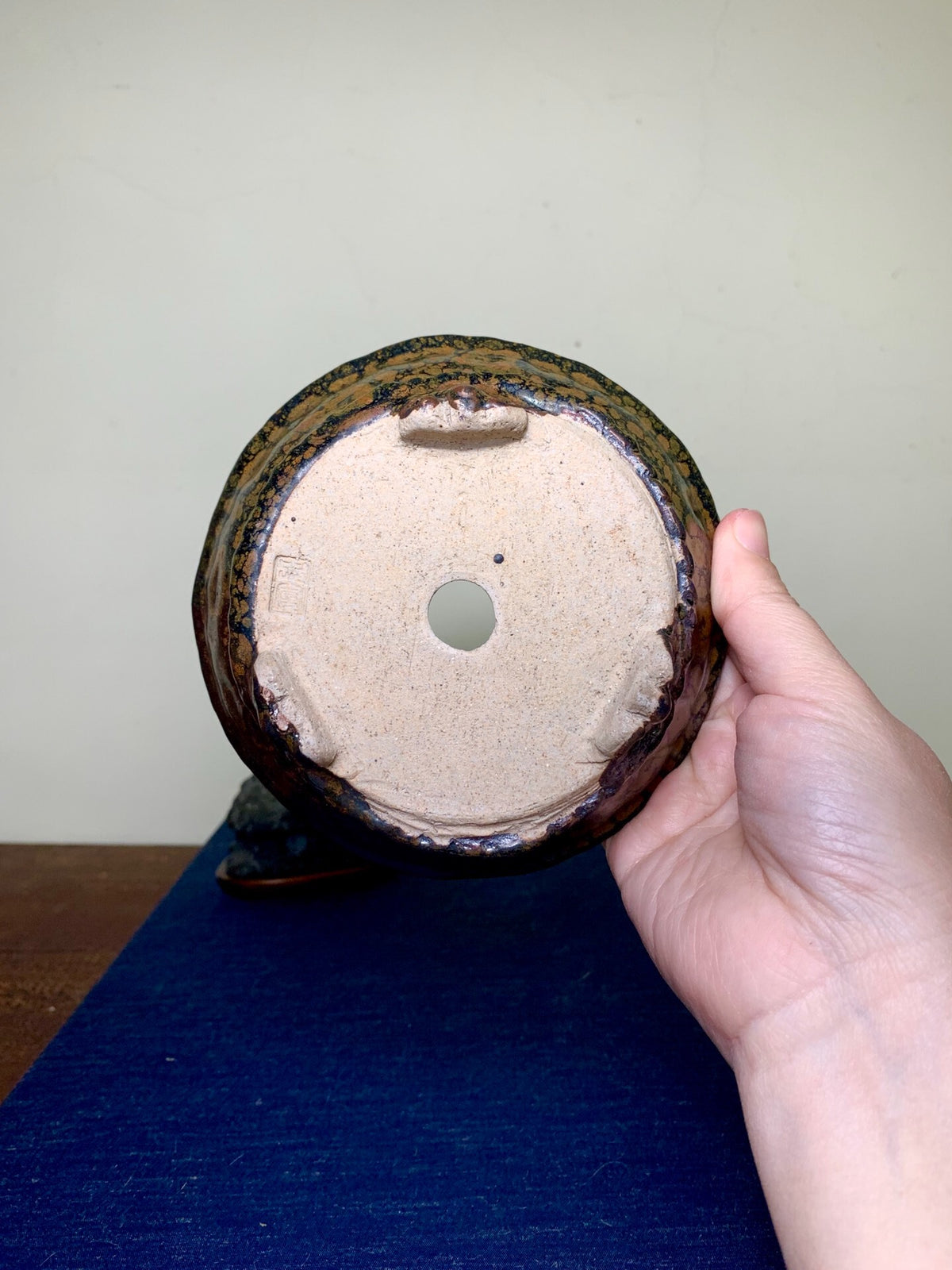 Koto Tadanobu Tenmoku Glaze, Lower Band, Cloud Feet, Japanese Pot