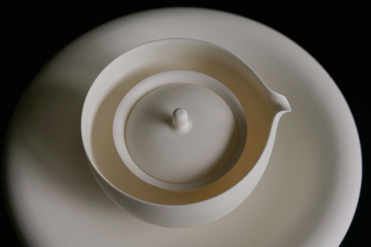 Zhouzhou magnolia lidded bowl - 100ml