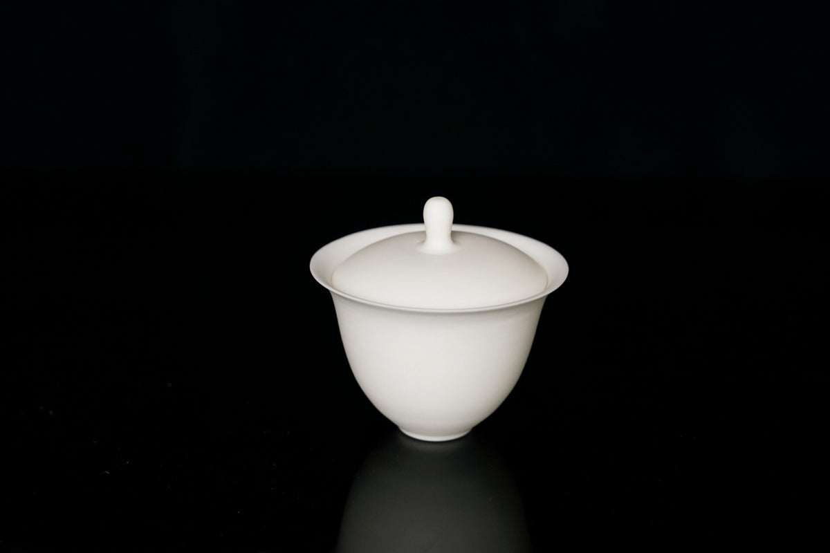 Zhouzhou magnolia lidded bowl - 100ml
