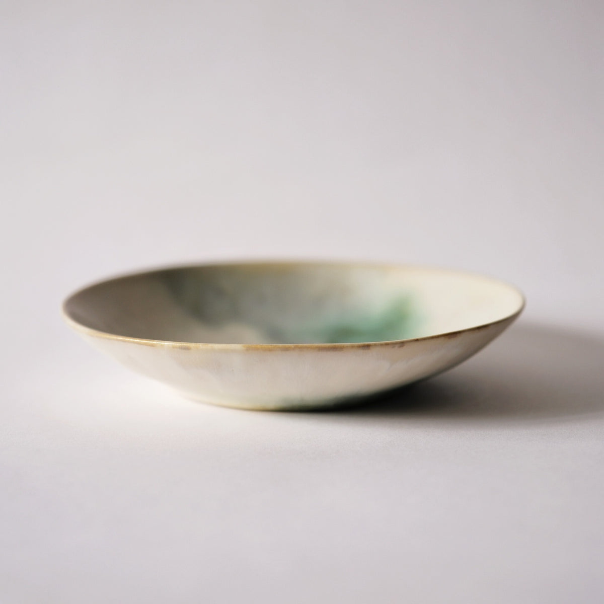Shinsaku Nakazono round plate / dinner plate / dessert plate / breakfast plate — 18.3 cm, 3.5 cm high