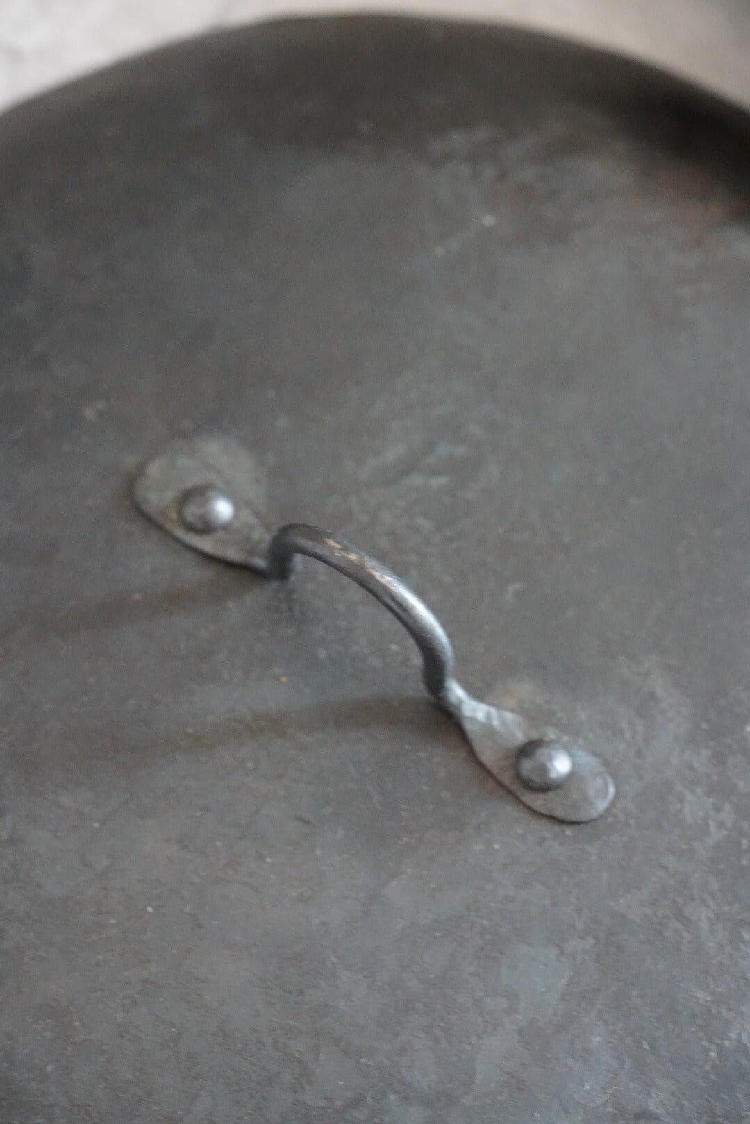 Japanese metalwork artist Tanaka Yoshihisa frying pan, with lid