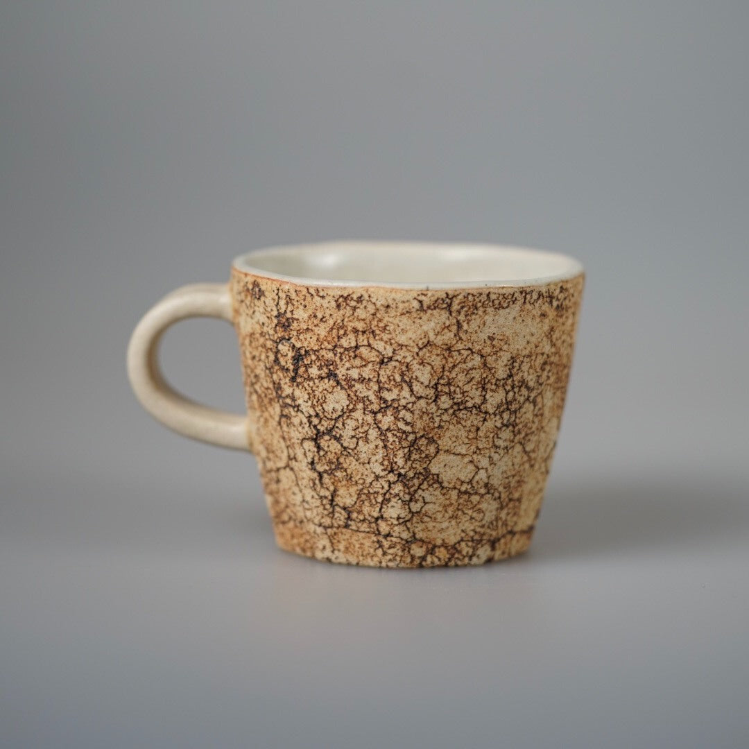 Japanese ceramic artist Masayoshi Nakagawa handmade mug 2