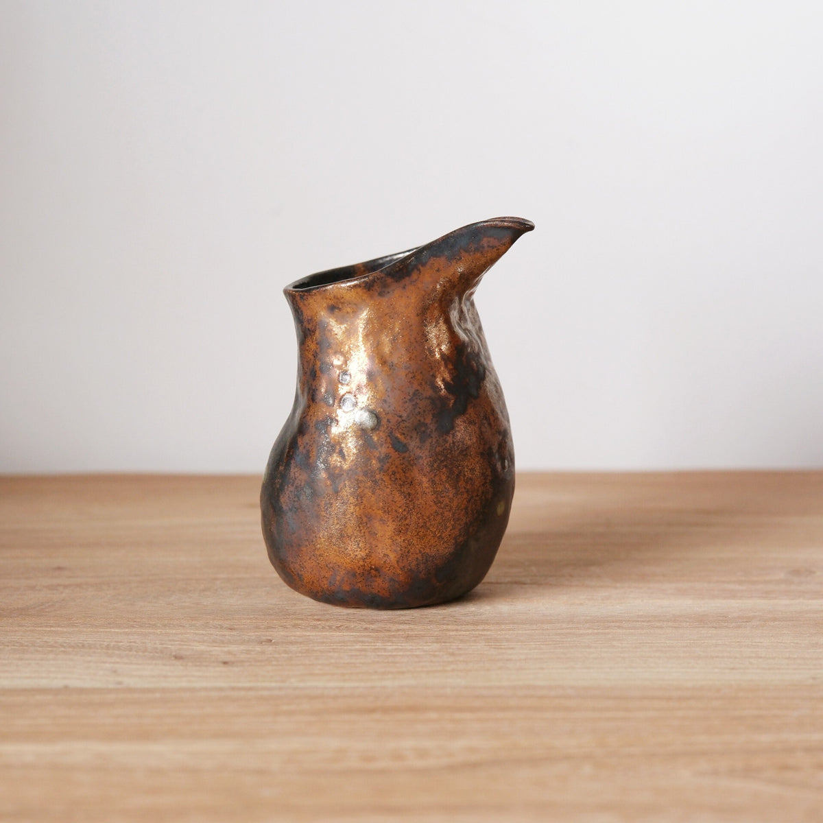 Wakana Yara lipped pouring bowl / fair cup