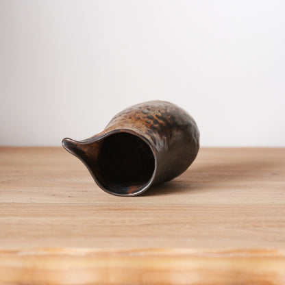 Wakana Yara lipped pouring bowl / fair cup