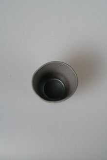 Japanese ceramic artist Takayuki Watanabe hand-held cup