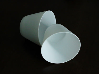 Kiyoko Morioka white porcelain hand-held cup / coffee cup / latte cup