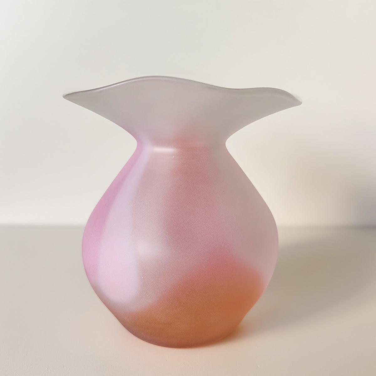 Yukiko Nakano pink vase