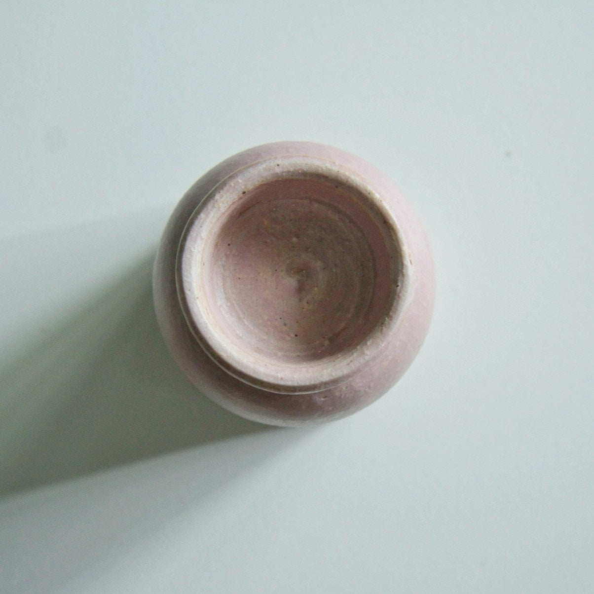 增田良平 手握杯 咖啡杯 茶杯  粉色