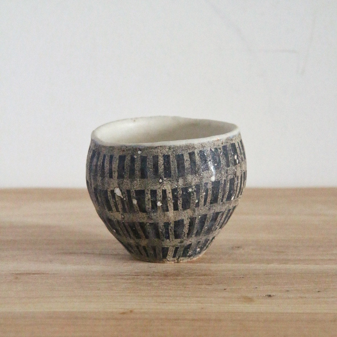 马川祐辅  咖啡杯 拉花杯 手握杯 汤吞 容量255ML 黑色竖条
