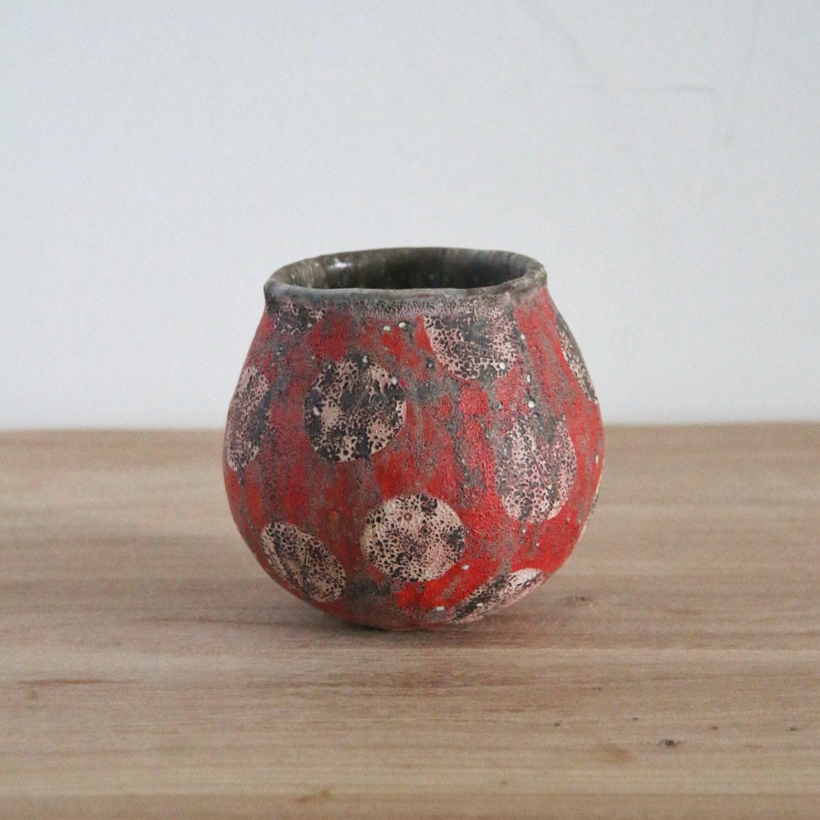 马川祐辅  咖啡杯 拉花杯 手握杯 蛋杯 容量260ML 红色圆点