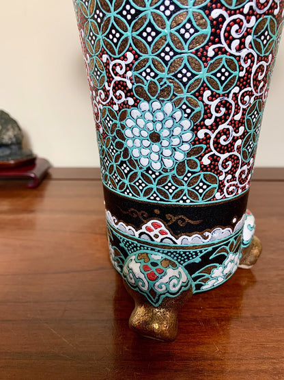 Hosshi Kakuei, Money Coin and Cloverleaf Chrysanthemum Pattern, Omoto Pot