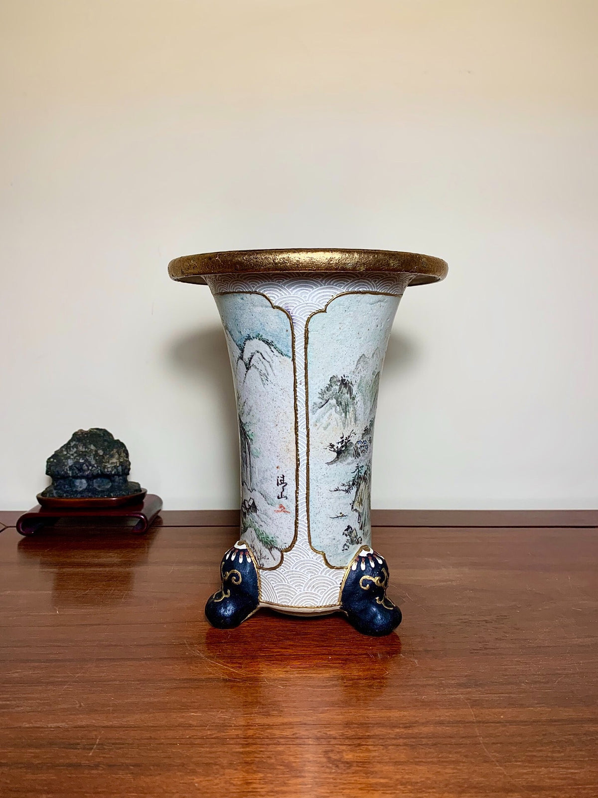 Qingshan with Painted Panels and Enamelled Landscape, Omoto Pot