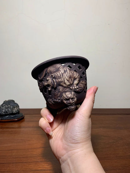 Relief-Carved Tiger Pattern, Ghost Feet, Furan Orchid Pot