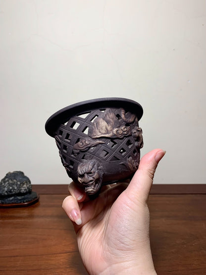 Relief-Carved Tiger Pattern, Ghost Feet, Furan Orchid Pot