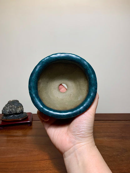 Ichi No Kura Ishishu Green Glaze Studded Hand-Pinched Round Pot