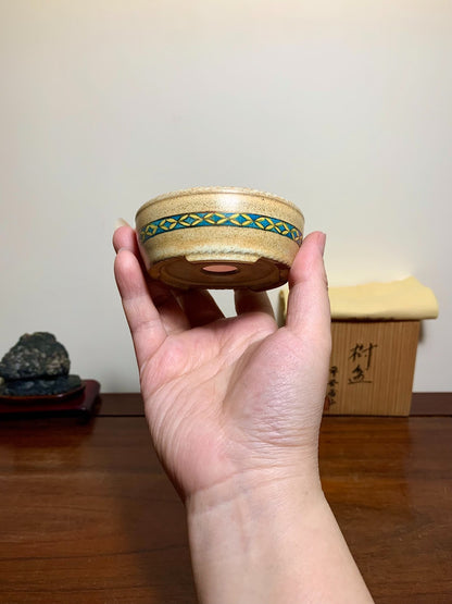 Heian Kōzan, Double Rope-Rimmed Round Pot with Seven Treasure Pattern
