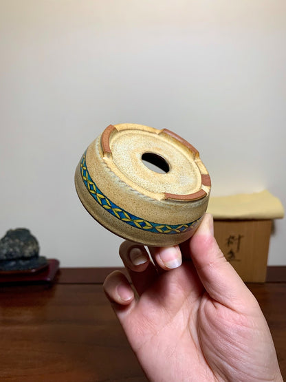 Heian Kōzan, Double Rope-Rimmed Round Pot with Seven Treasure Pattern