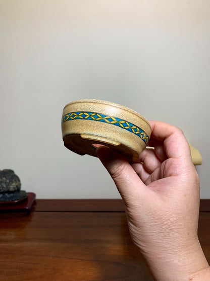 Heian Kōzan, Double Rope-Rimmed Round Pot with Seven Treasure Pattern