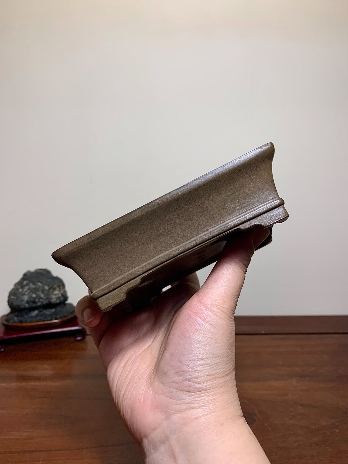 Tachibana Mitsuyuki, Outer Rim Lower Band Rectangular, Japanese Pot