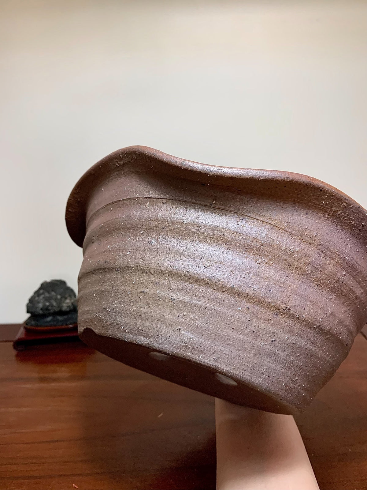 Japanese Top-Tier Irregular Outer-Rim Nanban Pot by Matsushita Banzai