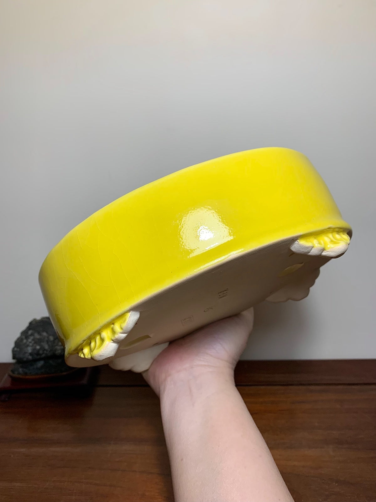 Yellow Glaze Cloud Feet Lower Band Oval Japanese Bonsai Pot by Yōzan