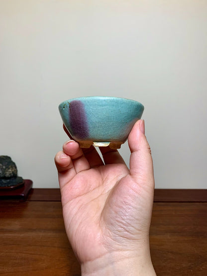 Miyazaki Isshiki Shinsha Copper-Red Glaze Kiln-Transmuted Round Pot