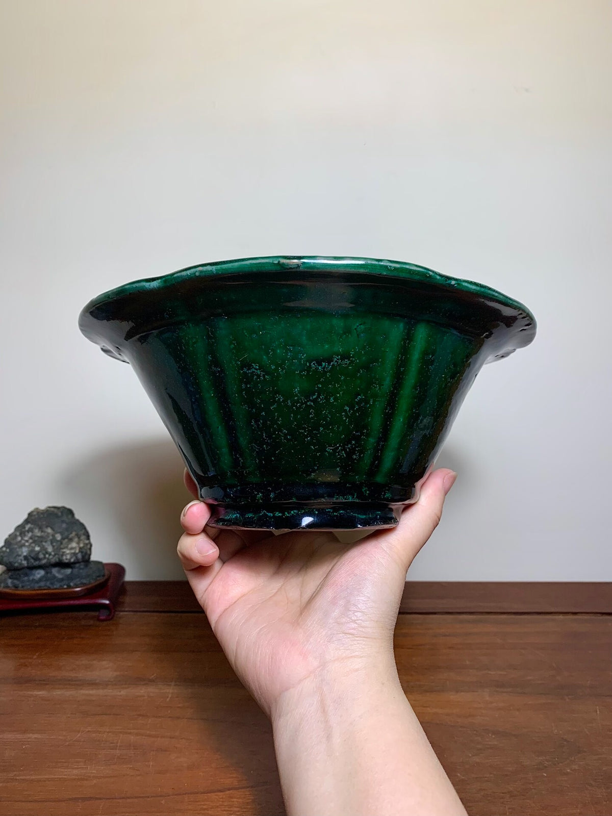 Green Glaze Kiln-Transmuted Wheel-Patterned Large Conical Japanese Pot by Shuufu