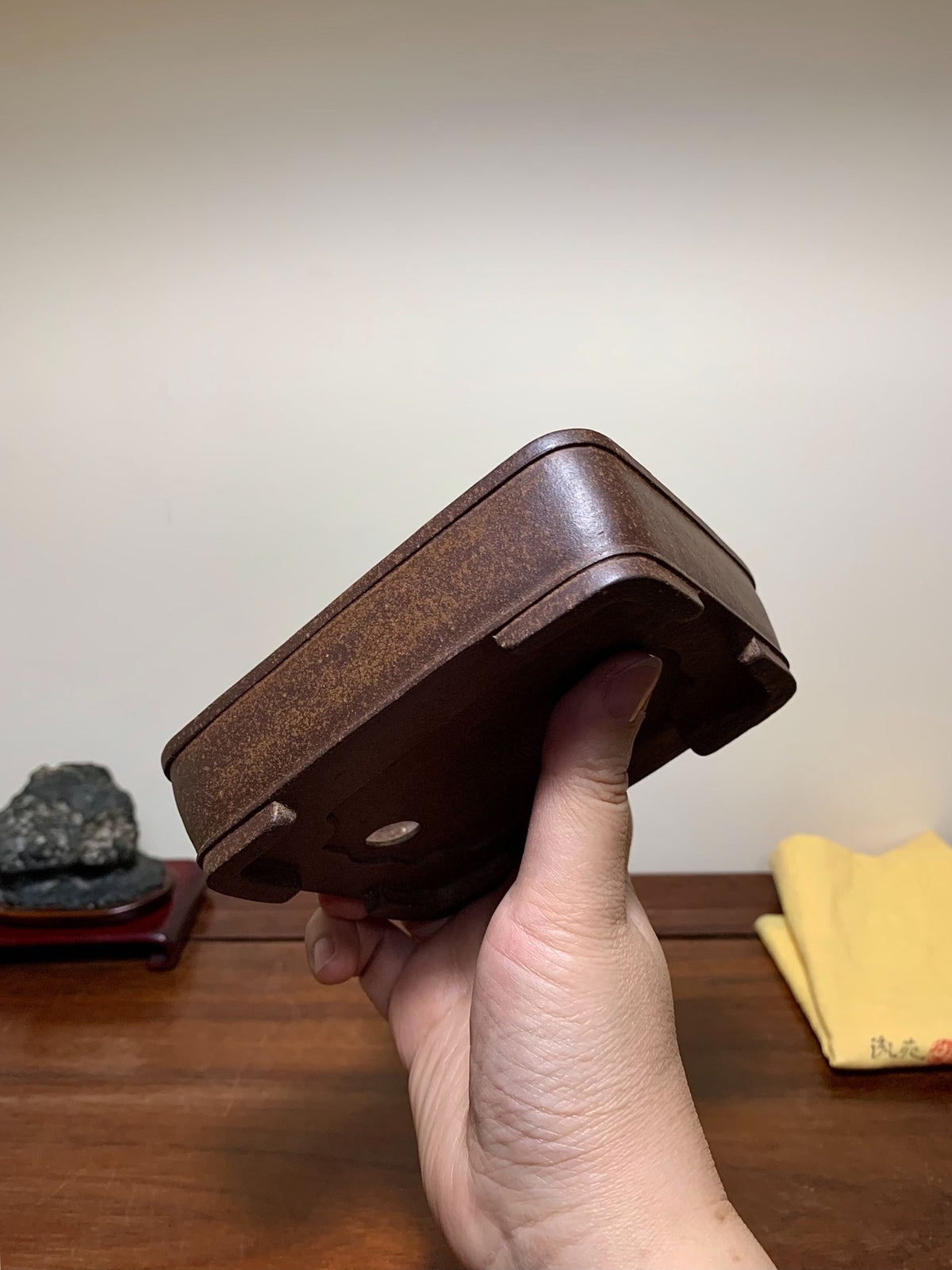 Shinko Ryūen Nashiji Outer Rim Lower Band Cut Feet Rectangular Japanese Flower Pot