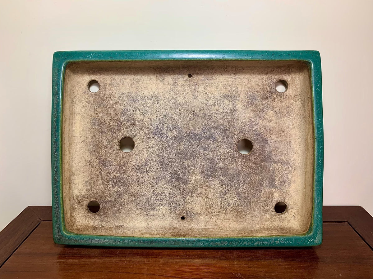 Sendo Kōyō Cloth-Textured Glaze Cut-Foot Rectangular Japanese Flower Pot