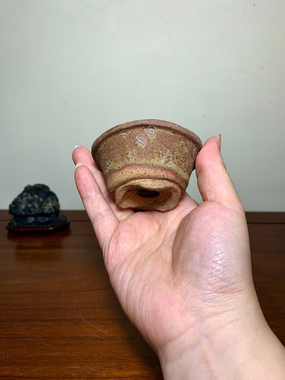 Tani Motohisa Hand-Pinched Round Pot with Outer Rim
