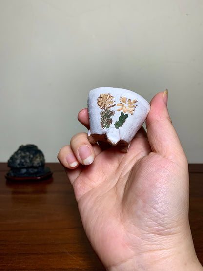 Tani Motohisa Enameled Floral Design Three-Footed Pot
