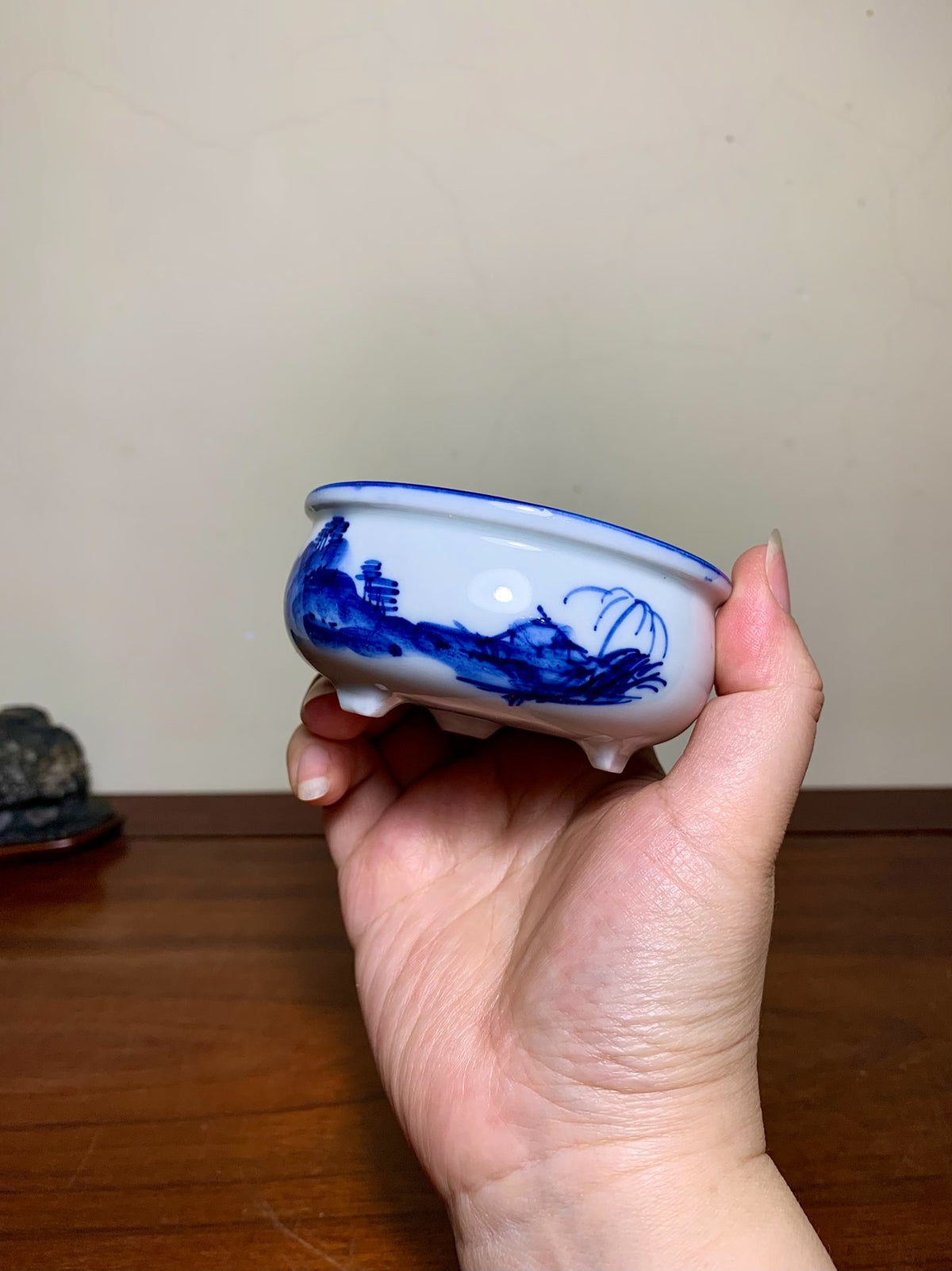Shishu·Kōhō Enameled Landscape Round Pot