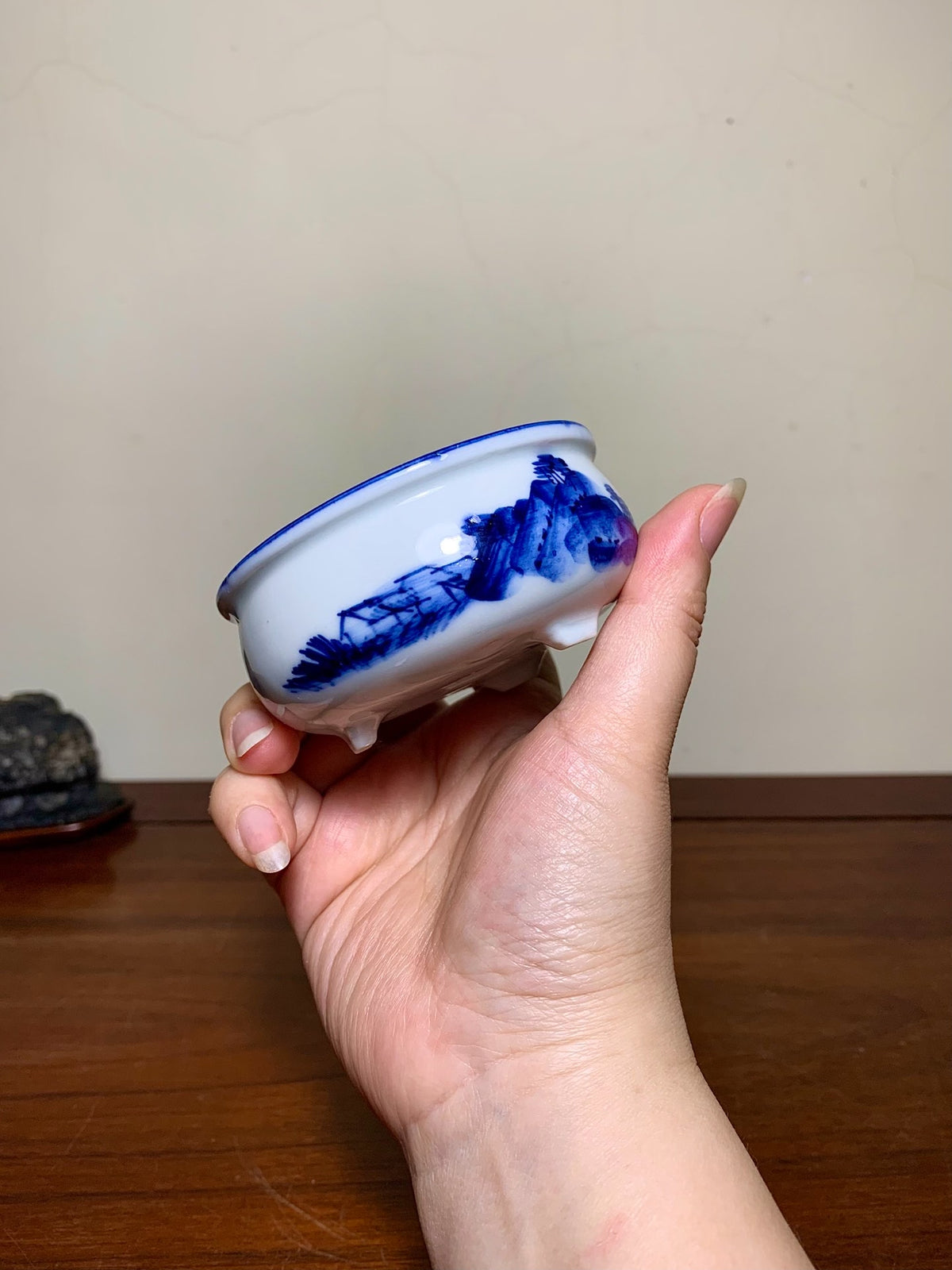 Shishu·Kōhō Enameled Landscape Round Pot