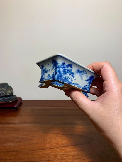 Blue-And-White Outer Rim Cloud Feet Rectangular Japanese Flower Pot by Mizuyama