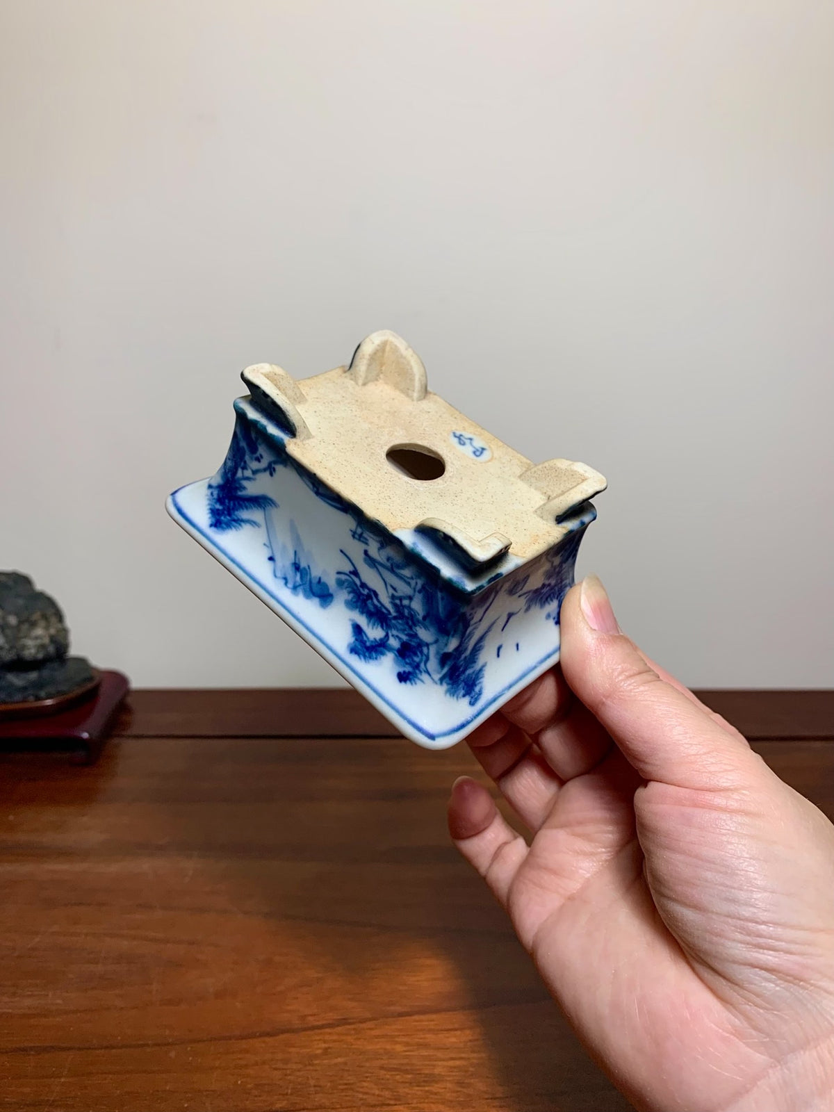 Blue-And-White Outer Rim Cloud Feet Rectangular Japanese Flower Pot by Mizuyama