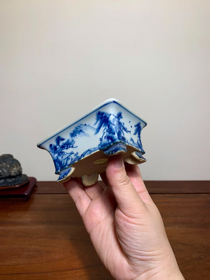 Blue-And-White Outer Rim Cloud Feet Rectangular Japanese Flower Pot by Mizuyama