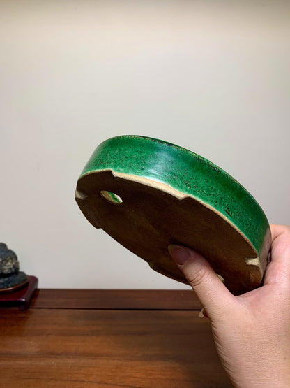 春松 Classic Green Glaze Kiln-Transmuted Oval Maple Pot