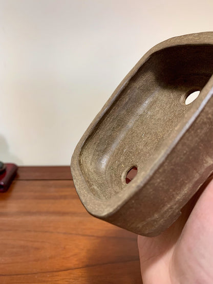 Man'kō Shūzan Hand-Made Rectangular Japanese Pot