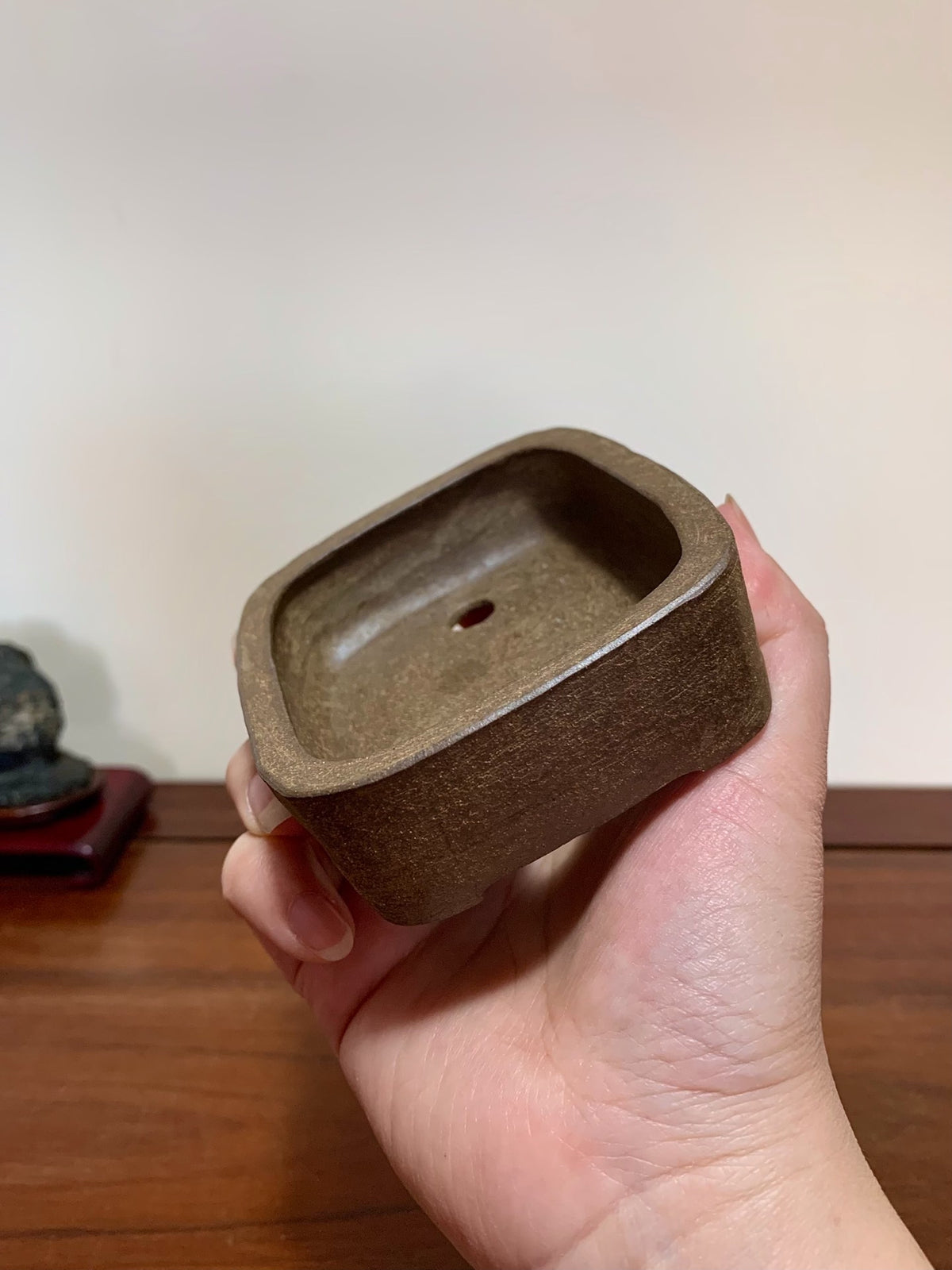Man'kō Shūzan Hand-Made Rectangular Japanese Pot