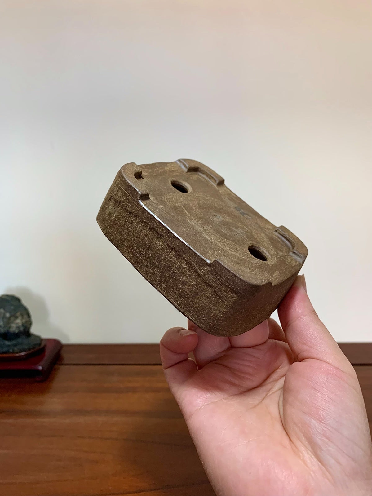 Man'kō Shūzan Hand-Made Rectangular Japanese Pot