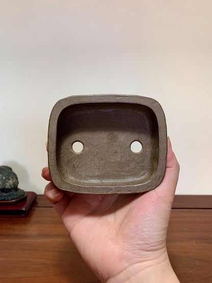Man'kō Shūzan Hand-Made Rectangular Japanese Pot