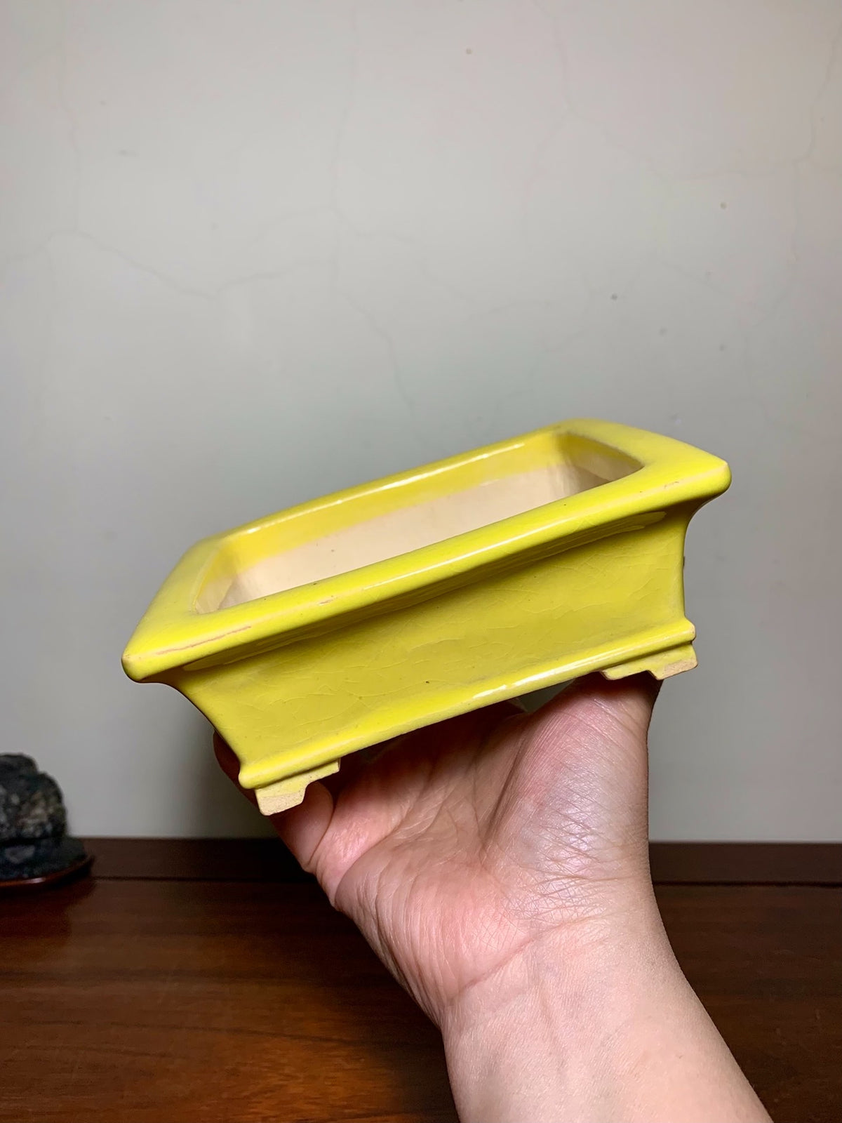 Fukuda Katsunori Yellow Glaze Outer Rim Lower Band Section-Foot Rectangular Japanese Flower Pot