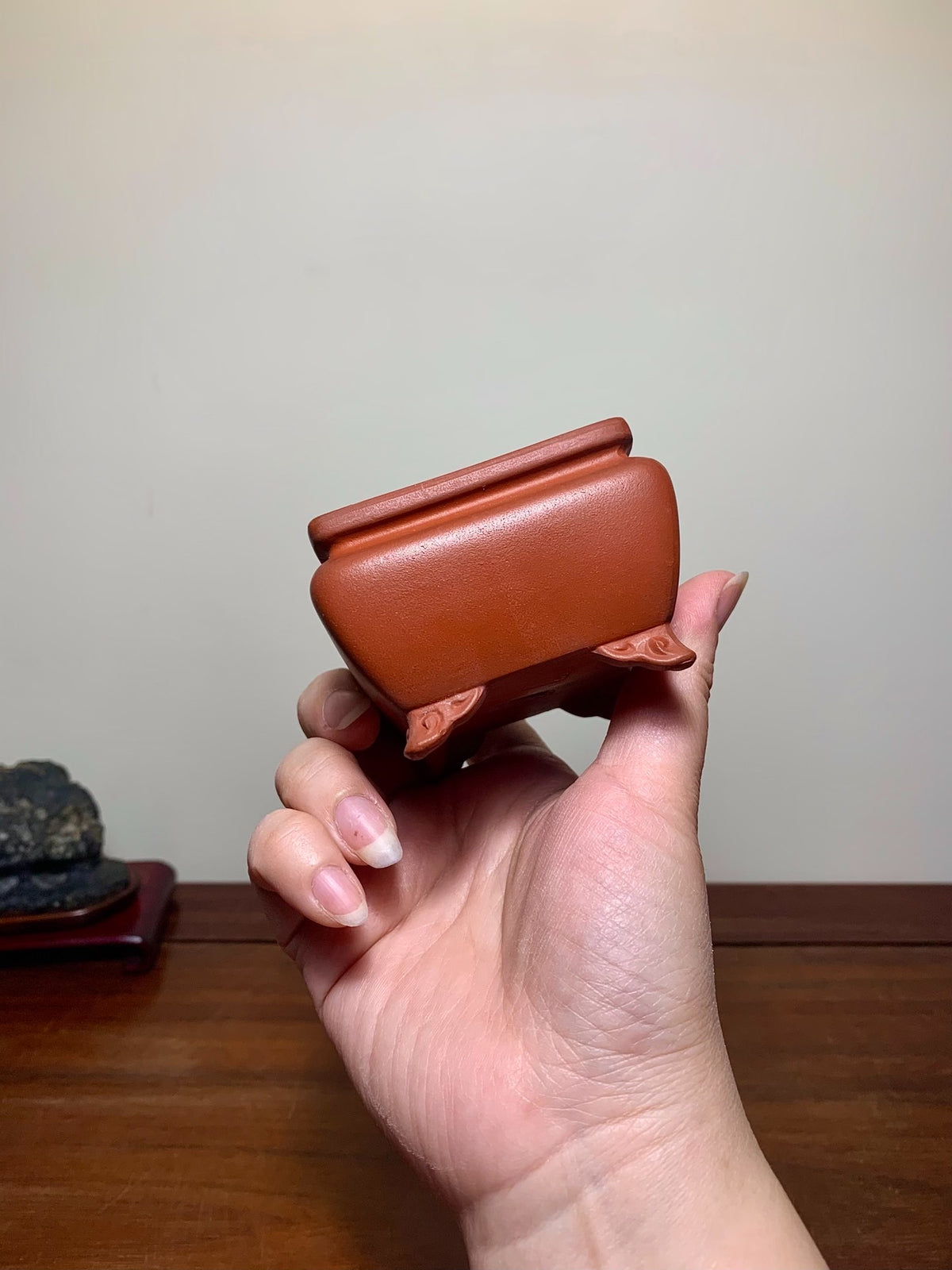 Shōen Shudei Bag-Style Cloud Feet Rectangular Japanese Flower Pot