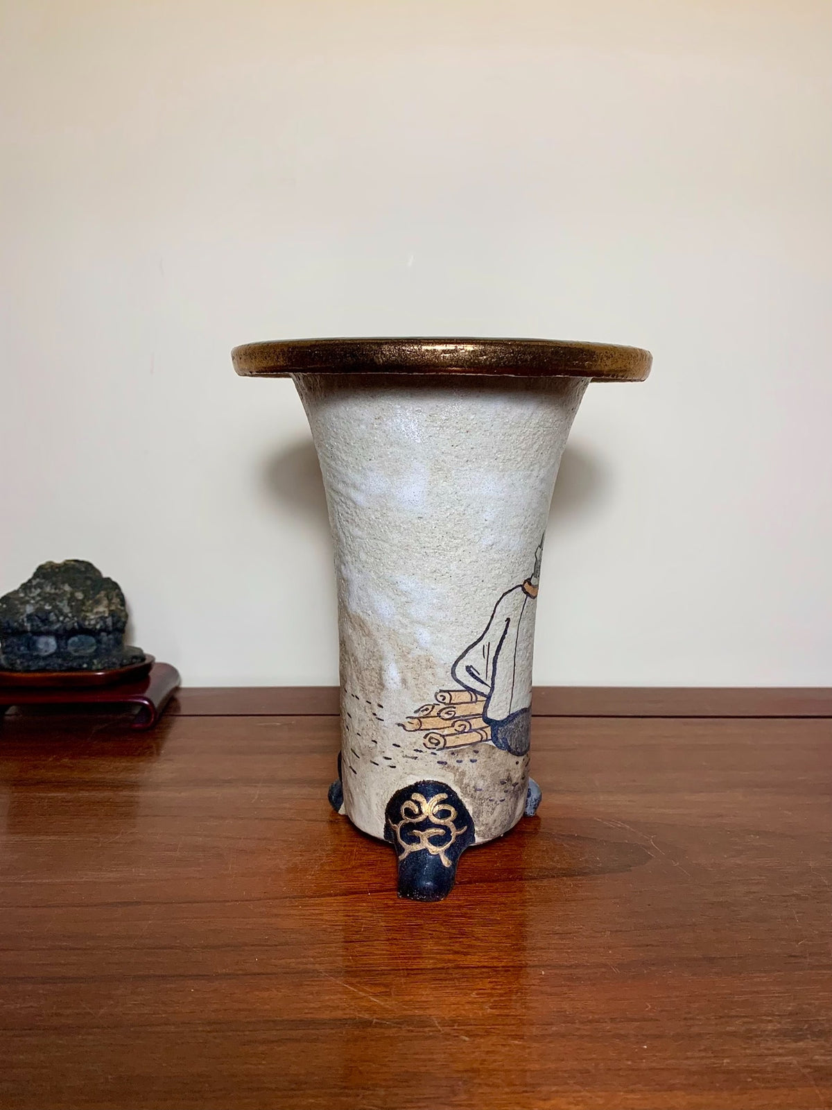 Gold-Enameled Orchid Design Omoto Pot by Kurozaki You人