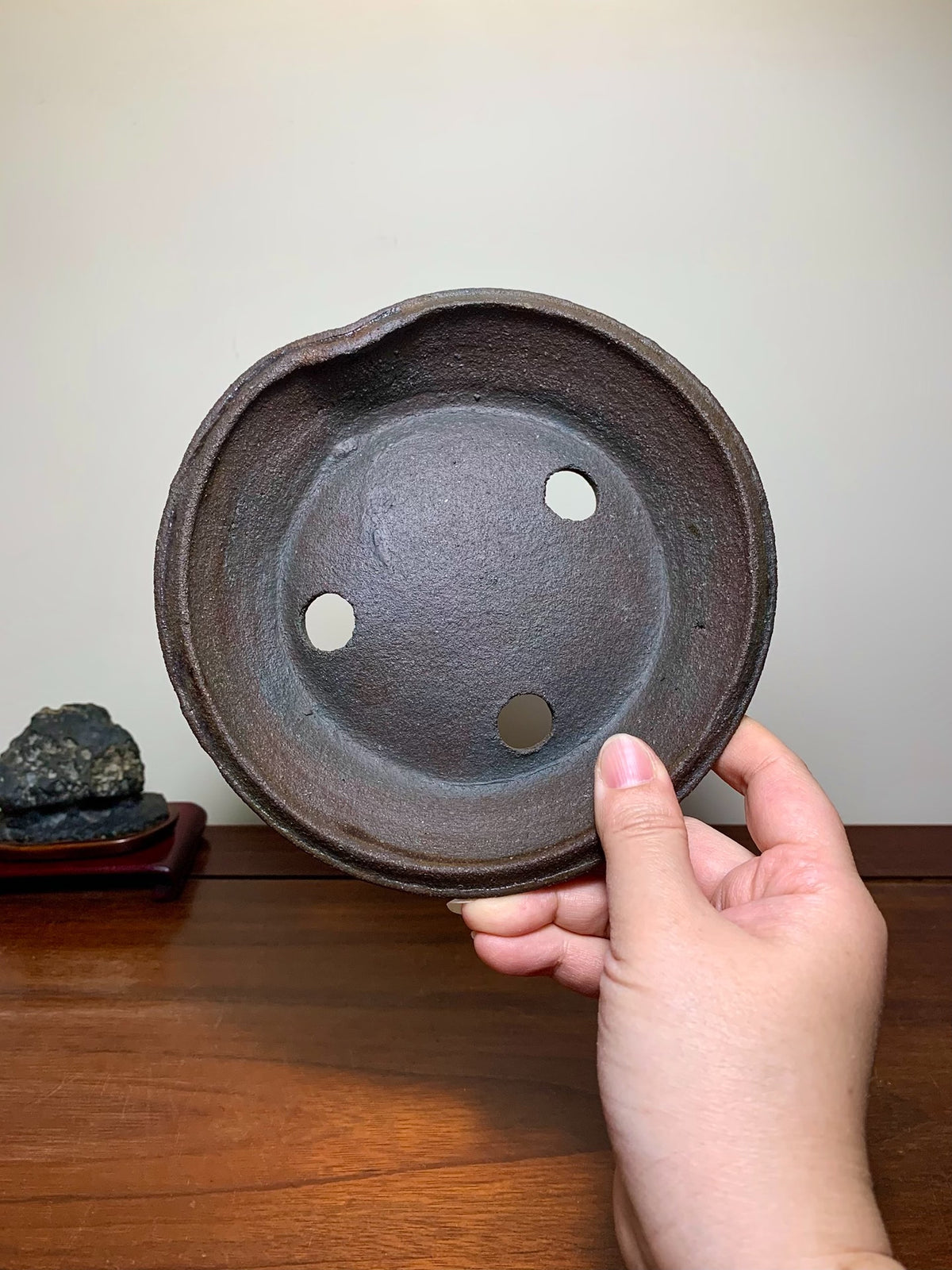 Hand-Pinched Nanban Round Pot